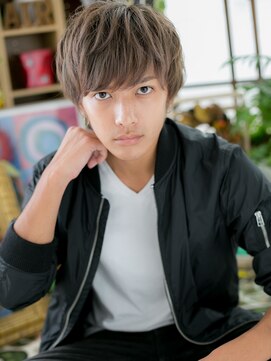 カバーヘア ブリス 大宮西口(COVER HAIR bliss) イケメンハイライトカラー★モテ髪ミニウルフm2大宮20代30代!