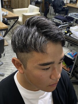 エルオム(EL.HOMME) 【RYUYA】ホワイトシルバーメッシュ！