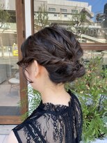 クルト バイ マルカ(KURT by MARUCA)&nbsp;店長mayumi ★ お呼ばれアレンジ/シニヨン/アップスタイル/30代