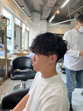 アイズ 海老名(AIZU) 波巻きスパイラルパーマ 波巻きパーマ スパイラルパーマ