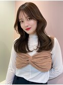 グレージュカラー顔まわりカットくびれヘア前髪カット