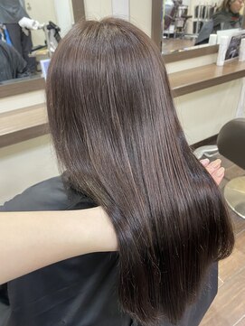 ヘアーアンドメイク ビス(HAIR&MAKE bis) 柔らかいこっくりブラウン【山崎ほのか】