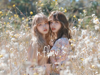 フロウ(n.flow)の写真