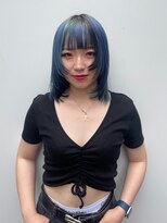 コレット 大宮(collet)&nbsp;ネイビーブルー×レイヤーカット