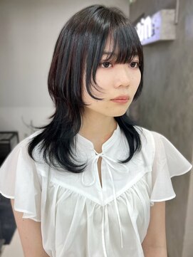 ヴェイン 渋谷(vain) レイヤーカット ウルフカット グレージュカラー 20代30代