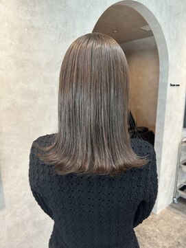 ガニー 流山おおたかの森(GANNI) ［△大人可愛い外ハネミディ×ブリーチなしオリーブベージュ］