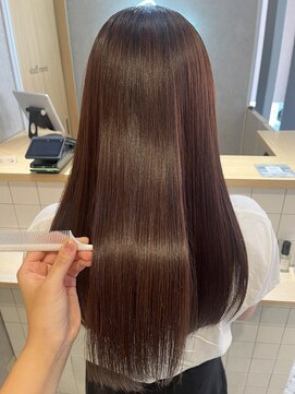 クラッチムク 博多口(CLUTCH muk.) 酸性ストレート / 髪質改善ストレート