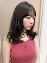 スウド(Swd) ウルフレイヤー&シースルーバング/ミディアム/黒髪