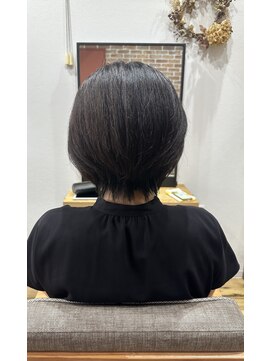 ピリナ(Pilina) レディースショートスタイル【門前仲町/越中島/月島/大人女性】