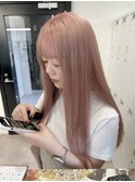 ピンクベージュ