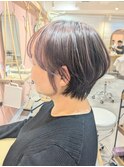 くびれショート×白髪ぼかしハイライト
