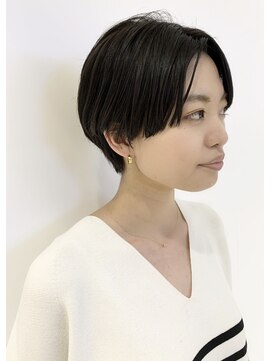 グレイス ヘアドレッシング(grace hair dressing) 【graceヤマザキシンタ】ショート　マッシュ　センターパート