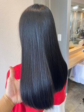 ナンバー デセオ 吉祥寺(N° deseo) 大人かわいいエギョモリ ミルクティーブラウン ひし形シルエット