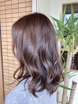 ニコルヘアーデザインプラス(nicole hair design +) ミディアムブルージュ