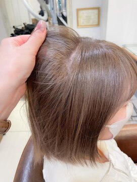 ネオリーブアイム 横浜西口店(Neolive aim) ミルクティーベージュ/ブリーチで作る透明感カラー【横浜】w