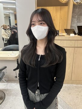 ボタン テンジン(VOTAN tenjin) グレージュ/暗めカラー/艶髪/顔周りカット/天神韓国ヘア