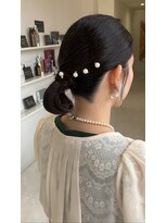 マジックデイズ(Magic Days)&nbsp;ヘアセット　タイトなシニヨン