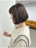 顔まわりレイヤー乾かすだけでまとまる柔らかボブ