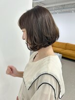 ノウハウ タニマチ(KNOWHOW tanimachi)&nbsp;顔まわりレイヤー乾かすだけでまとまる柔らかボブ