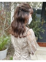 オグジュアリー 表参道(aux.) ハーフアップアレンジ(電話予約)