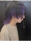 黒髪にデザインカラーで紫でウルフカット♪あゆむ