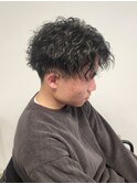刈り上げセンターパートツイストスパイラルパーマ
