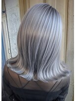 エノア 表参道(ENORE)&nbsp;ブリーチ/ダブルカラー/グラデーションカラー/インナーカラー