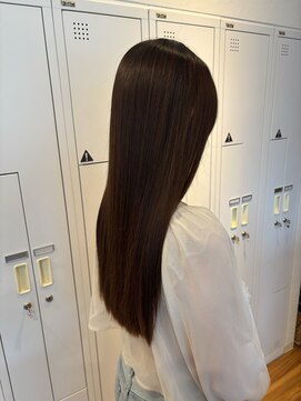 アーリア(aria) 艶髪ストレート