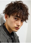 躍動感MAX☆強めスパイラルの無造作マッシュ