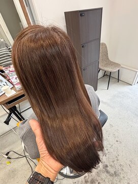 ルピナス 北千住(Lupinus) ウルツヤ、ブルージュカラー