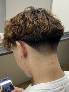 ナム 錦糸町(NAM) MEN’S/リバースセンターパート/ニュアンスパーマ/錦糸町