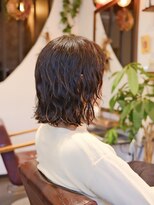 スーベニア(souvenir)&nbsp;リッジの効いた、ウェットパーマスタイル