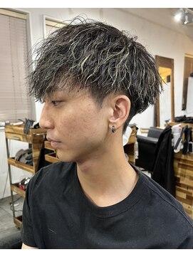ガル(GALL) ツイストスパイラルパーママッシュメンズパーマ