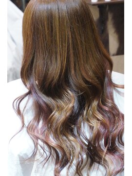 ヘアー クリエイト カルバリ(HAIR CREATE Calbari) ピンクアクセントカラー