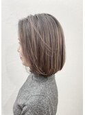 ヘーゼルベージュ×ボブ