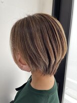 ウタ(uta)&nbsp;【あおき　ひかる】ウルフ×ハイライト＆ローライト立体感カラー