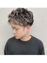 エストアール フクオカ 福岡博多店(est-r. Fukuoka)&nbsp;ゆるパーマ×ハイライト