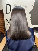 「髪を綺麗に伸ばす」施術