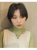 センターパート ハンサムショート