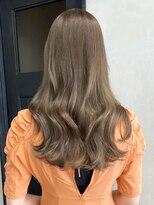 オリーブグレージュ_ショコラアッシュヘルシースタイル_ba398821