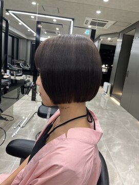 ハルキミナト ジャパン トウキョウ(HARUKI MINATO japan TOKYO) パッツンボブ