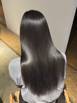 セブンベルベット(7 Velvet) 透明感グレージュ【円口睦】