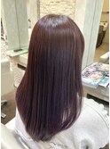 ラベンダーカラー×レイヤーカットで大人可愛く!