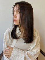 美髪 ブルーブラック レイヤー イメチェン 簡単スタイリング