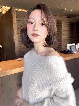 ロンド ジュルード 名古屋(Lond jeloud) 丸みボブ ブラウンベージュ かきあげ前髪