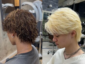 アロー 船橋店(AROH)の写真/トレンド感抜群◎地毛風~攻めカラーまで対応!ブリーチもお任せ[MEN'S/メンズパーマ/眉毛/学割U24/船橋駅]