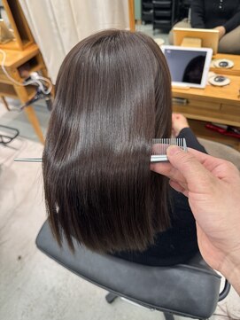 艶々縮毛矯正！