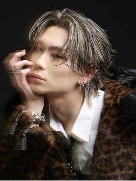 アストラ(ASTRA) MEN’S HAIR/波巻きツイストスパイラル/リバースセンターパート