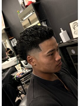 フランクスバーバーリベラルド 横浜(FRANK'S BARBER LIBERALD) MEN’S HAIR/BUZZ CUT/バーストフェードH