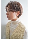 [ALLY阿部]大人可愛い透明感のあるベージュ×耳かけ小顔ショート